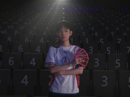 从中路发起 从中路发起